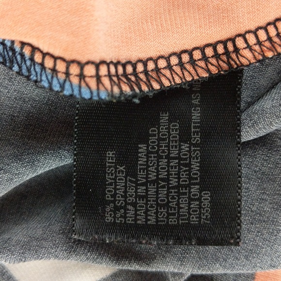 Worthington Orange & Blue Abstract Blouse (Size: Medium) - Picture 7 of 7